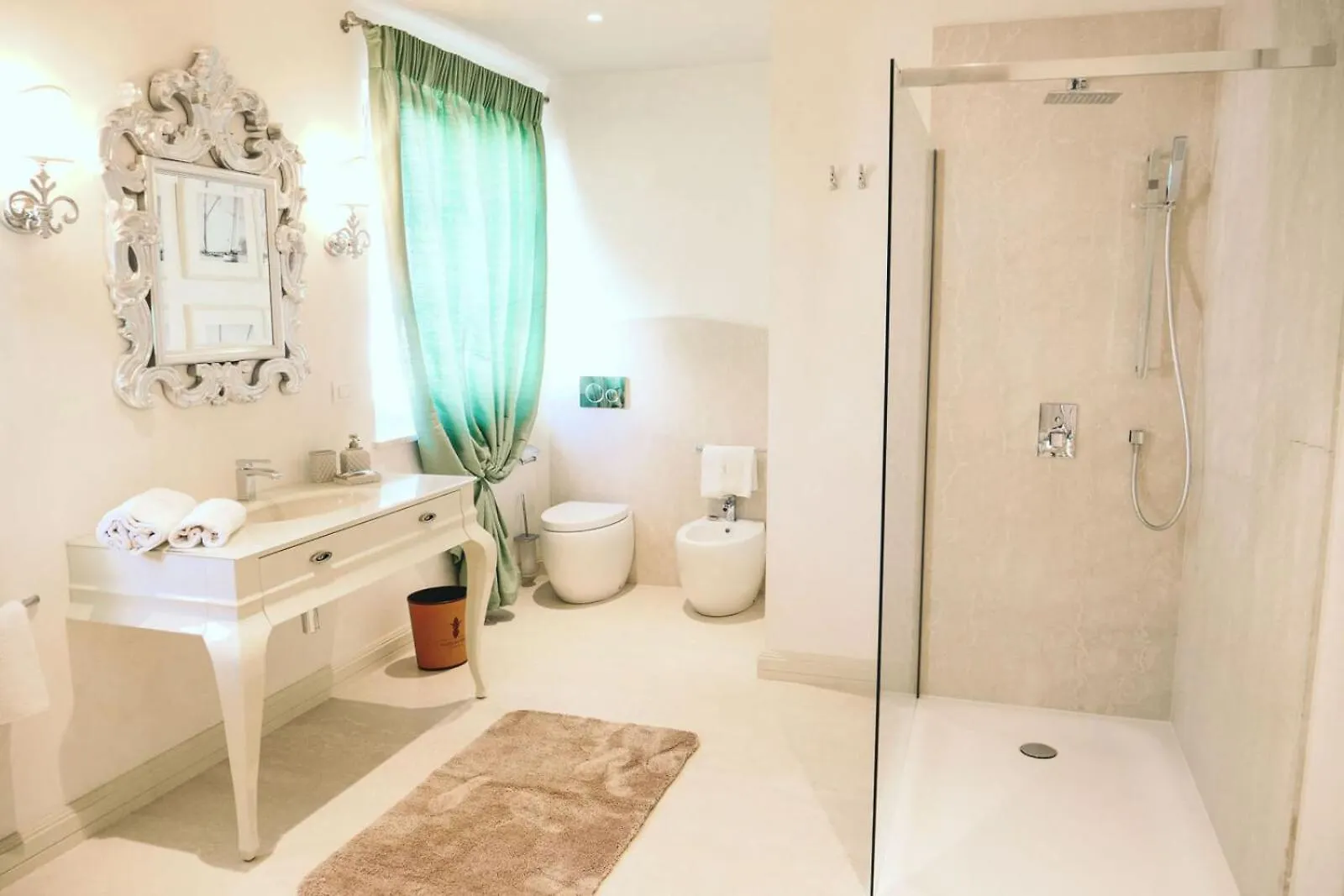 Luxury Villa Fiordaliso Near Porec For 6 People With Private Pool & Sea View Tar-Vabriga
